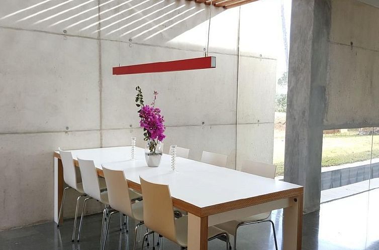 Vakantiehuis Design Vila mit Pool