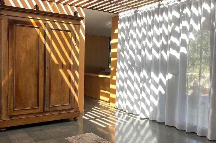 Vakantiehuis Design Vila mit Pool