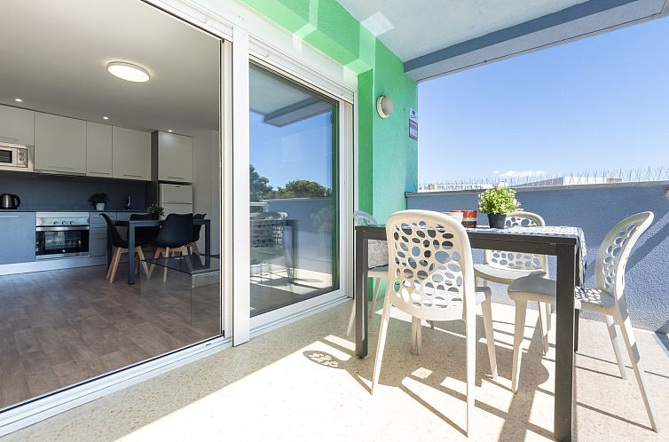 Guest house 1563459 - Apartment Costa Dorada - Appartement Sama