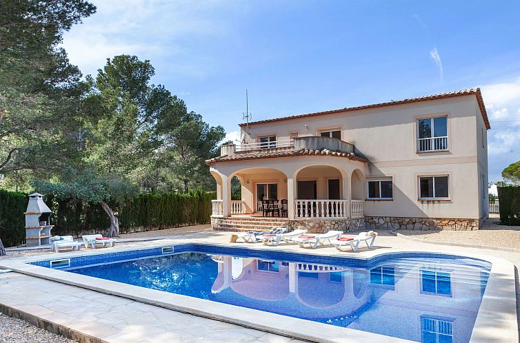 Guest house 1566911 - Holiday property Costa Dorada - Vakantiehuis Villa Alguer