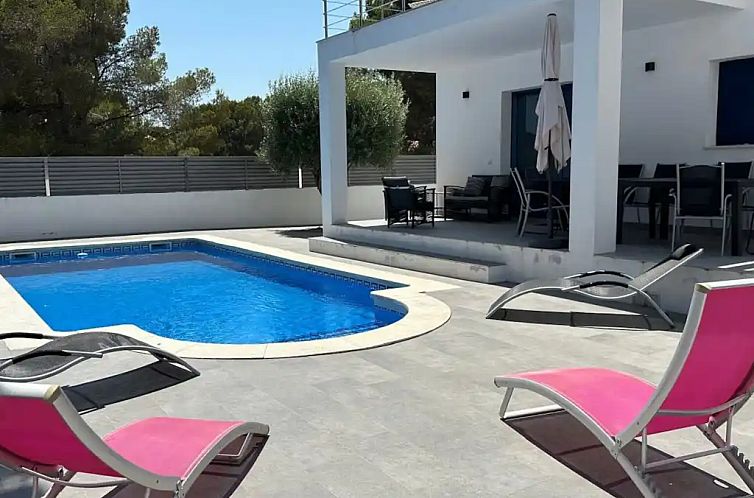 Balaguer House