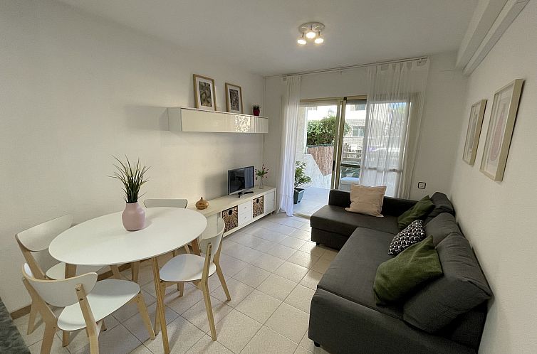 Appartement LA PINEDA HOLIDAY APARTMENT