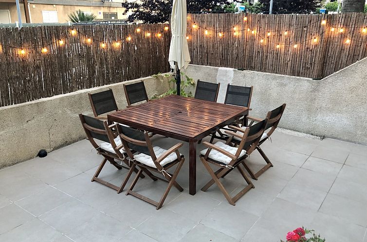 Appartement LA PINEDA HOLIDAY APARTMENT