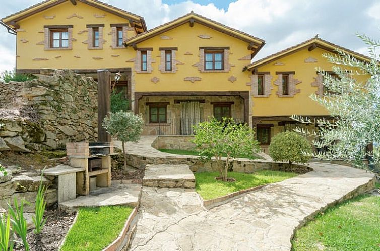 Vakantiehuis Huisje in Casas Del Monte, gelegen in het groene landschap van Extremadura, Spanje.