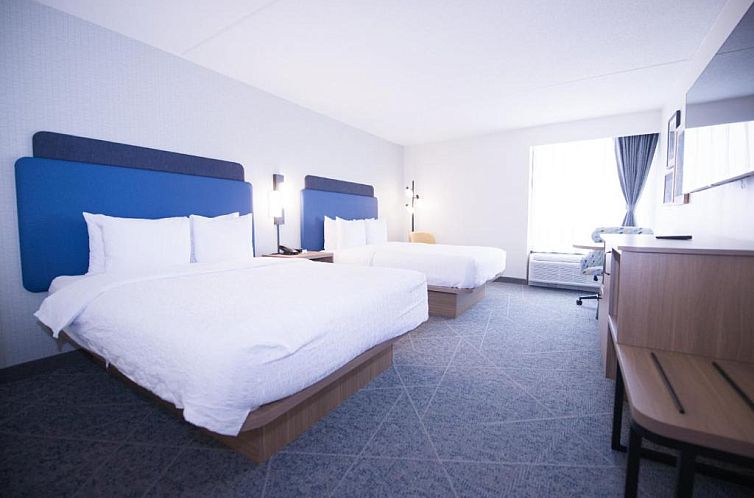 Hampton Inn Chicago-Carol Stream