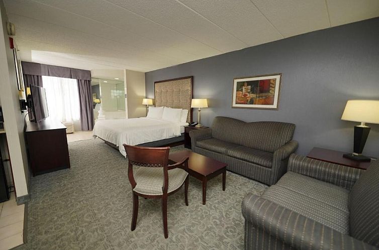 Holiday Inn Hotel & Suites Chicago-Carol Stream/Wheaton, an 