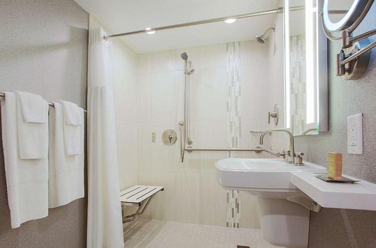 DoubleTree by Hilton Chicago/Alsip