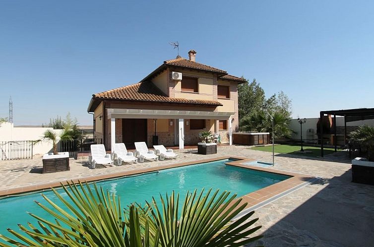 Vakantiehuis in Seseña mit großem Garten