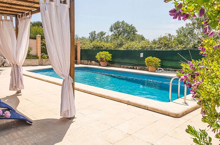 Vakantiehuis "Pula Viñas" mit Terrasse