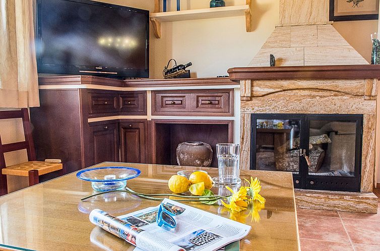 Vakantiehuis "Pula Viñas" mit Terrasse