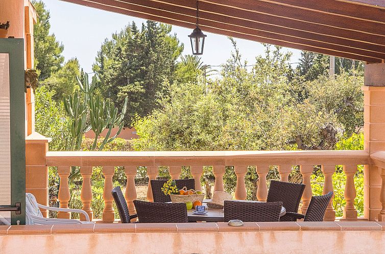 Vakantiehuis "Pula Viñas" mit Terrasse