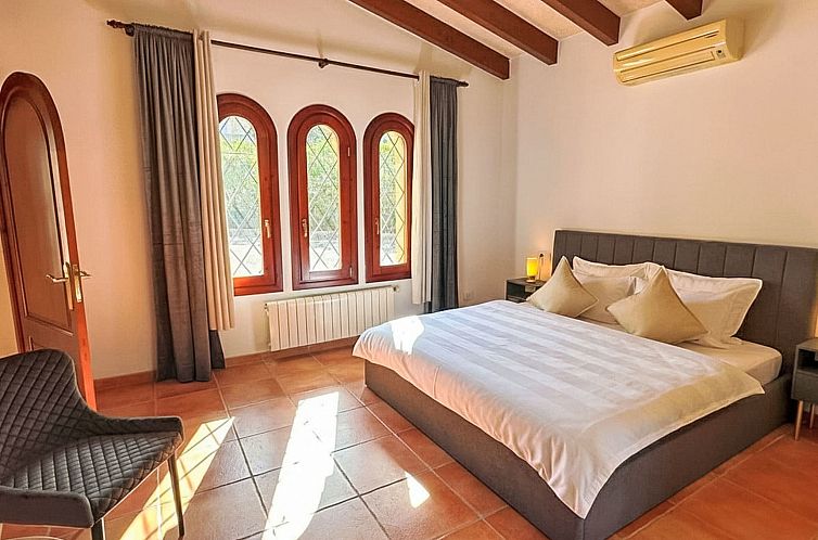 Vakantiehuis Luxus Ferienvilla Finca for Holiday Spa Retreat