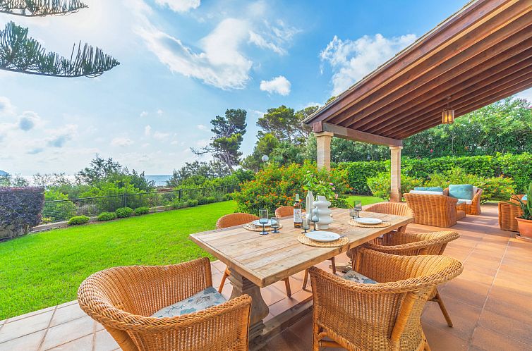 Vakantiehuis VILLA ES PINARO - BEACH FRONT