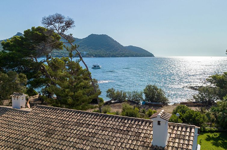 Vakantiehuis VILLA ES PINARO - BEACH FRONT