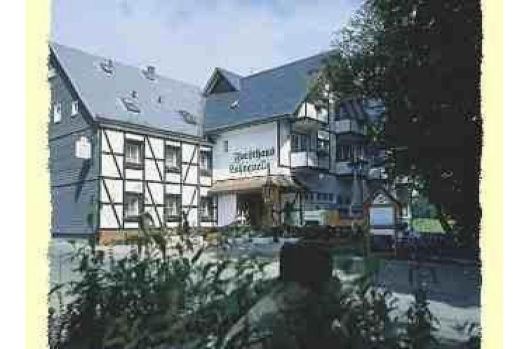 Guest house 16002801 - Apartment Sauerland - Hotel - Restaurant - Café Forsthaus Lahnquelle