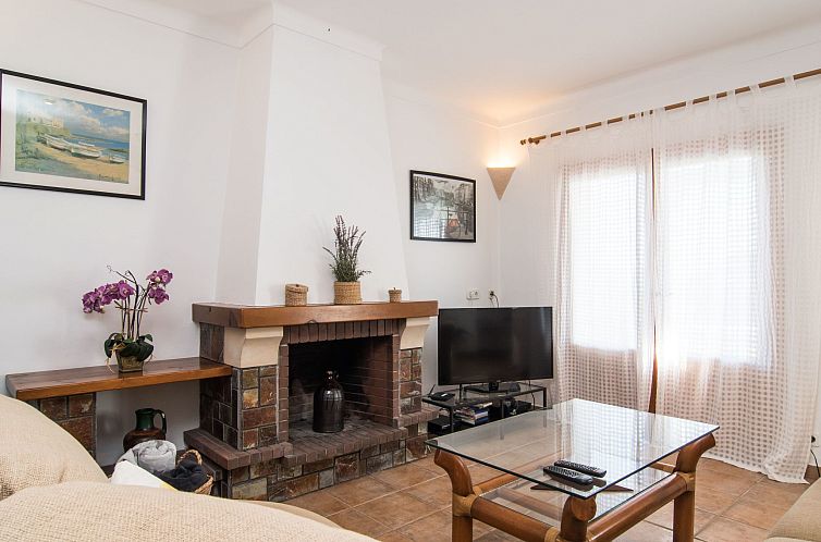 Vakantiehuis Fantastische Finca mit überdachter Terrasse