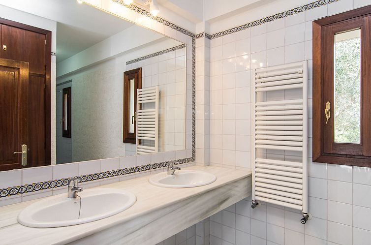 Vakantiehuis Sa Tanca nova mit Schwimmbad