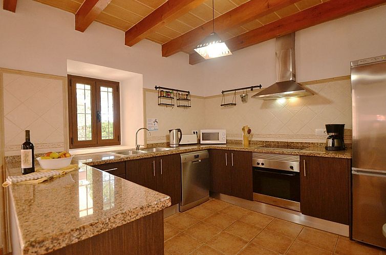 Vakantiehuis Wunderschönes Landhaus im Landhausstil mit Poo