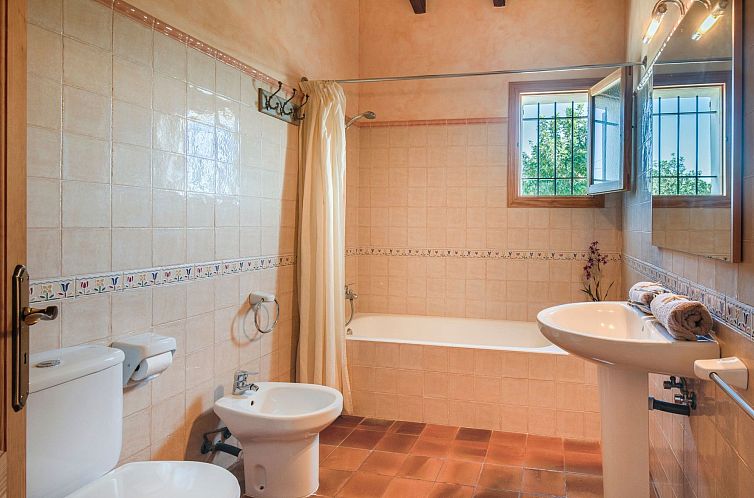 Vakantiehuis Fontanet Binifarda