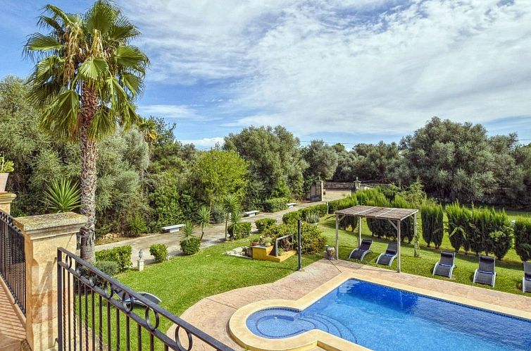 Vakantiehuis Gemütliches Ferienhaus mit Pool