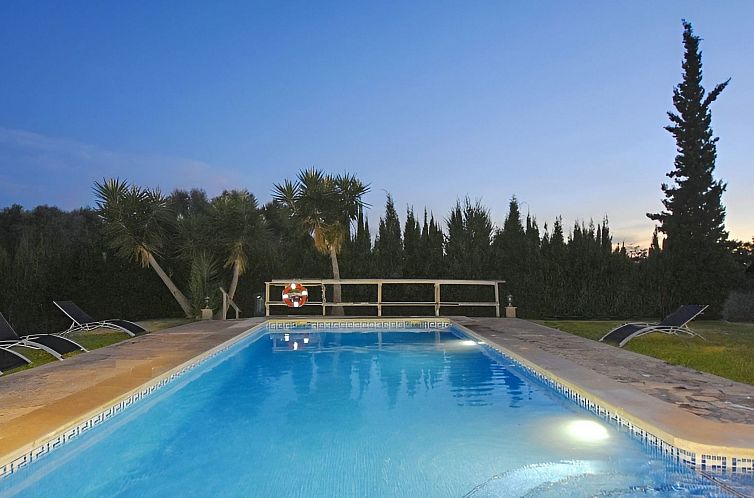 Vakantiehuis Gemütliches Ferienhaus mit Pool