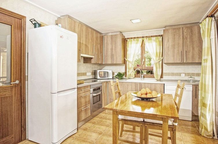 Vakantiehuis Gemütliches Ferienhaus mit Pool