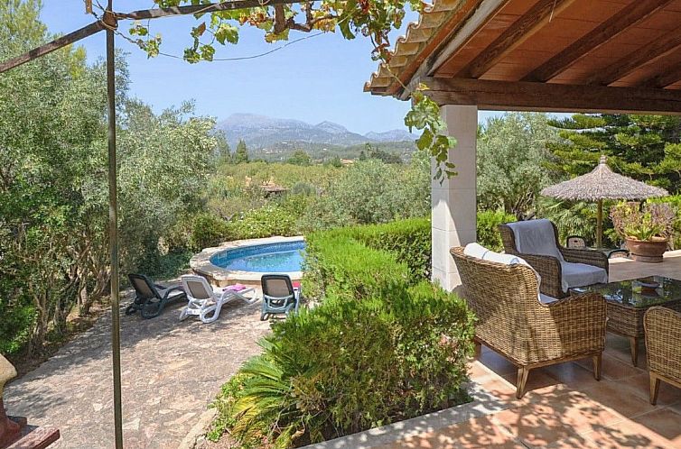 Vakantiehuis Villa mit Garten, Grill und Terrasse