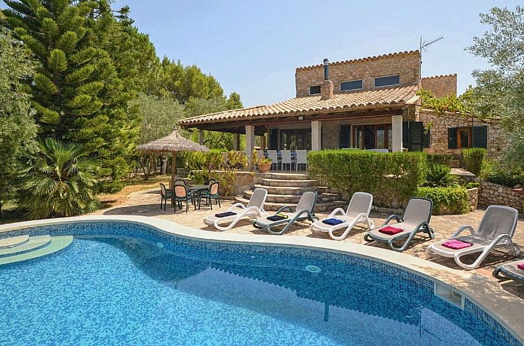 Vakantiehuis Villa mit Garten, Grill und Terrasse