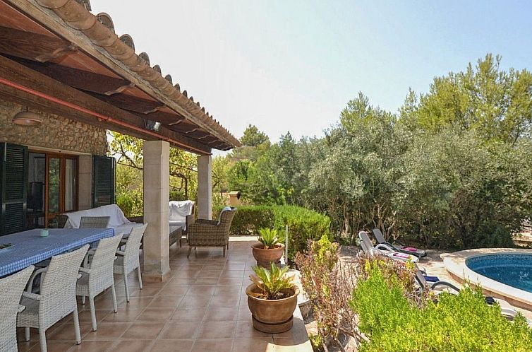 Vakantiehuis Villa mit Garten, Grill und Terrasse