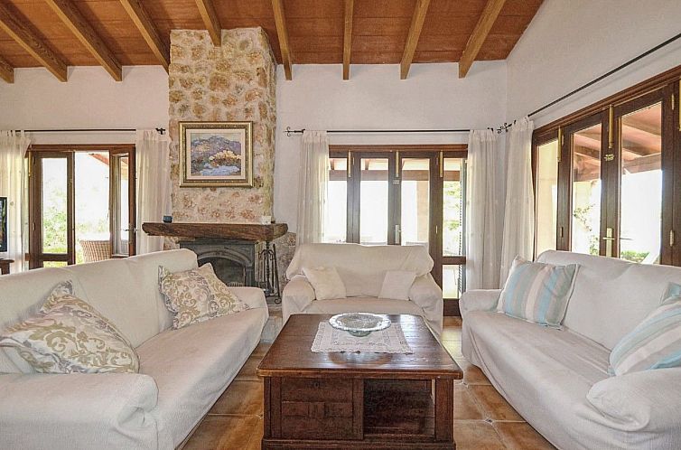 Vakantiehuis Villa mit Garten, Grill und Terrasse