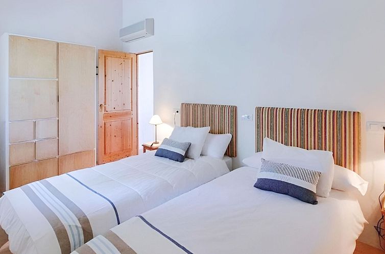 Vakantiehuis Finca in Traumlage mit Pool und Meerblick