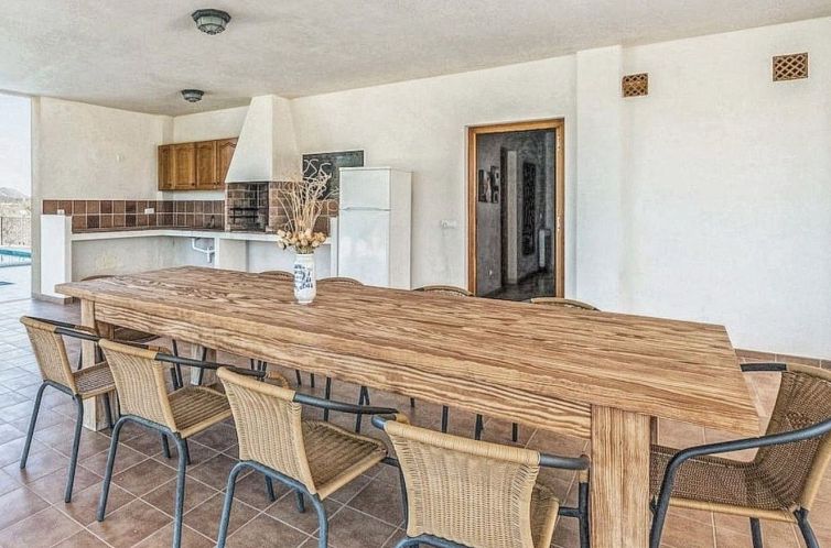 Vakantiehuis Ferienvilla mit Garten, Grill und Terrasse