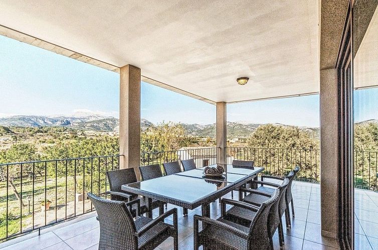 Vakantiehuis Ferienvilla mit Garten, Grill und Terrasse