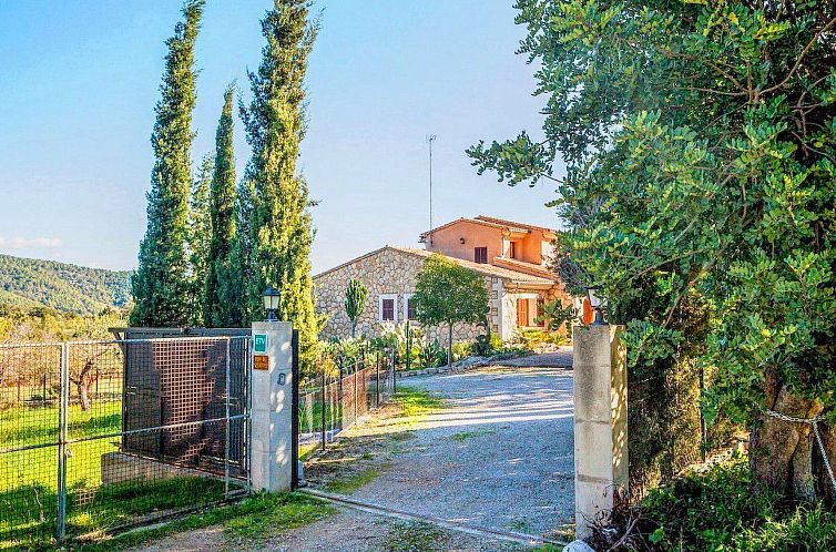Vakantiehuis Schönes Landhaus mit Panoramablick auf die Ber
