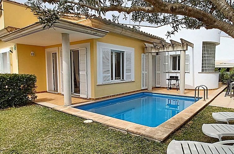 Vakantiehuis Villa "Estel" mit eigenem Schwimmbad