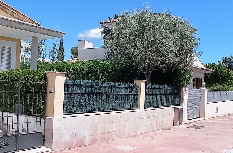 Vakantiehuis Villa "Estel" mit eigenem Schwimmbad