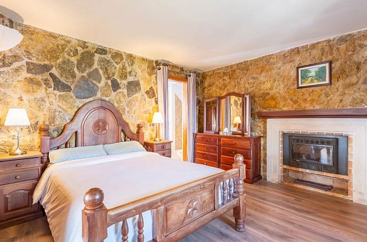 Vakantiehuis Villa 'Oscols d'Alt' mit eigenem Pool