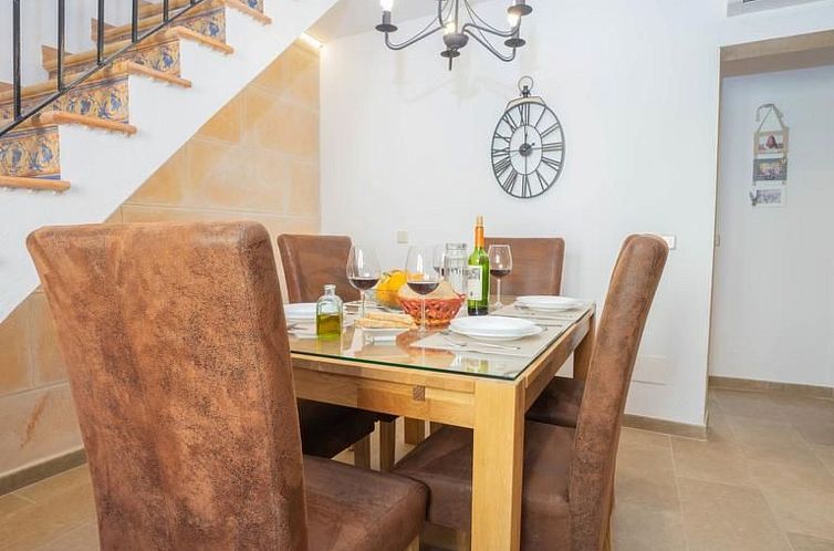 Vakantiehuis Schönes Haus im Herzen von Alcúdia!