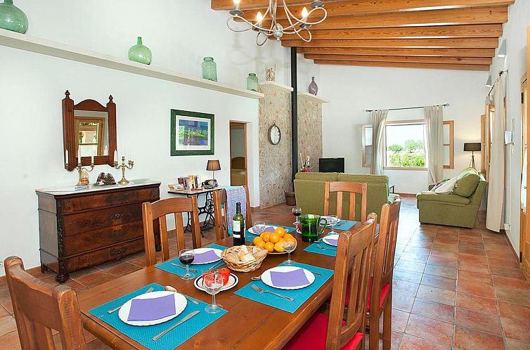 Vakantiehuis Schönes Ferienhaus in Alcúdia mit Großem Poo