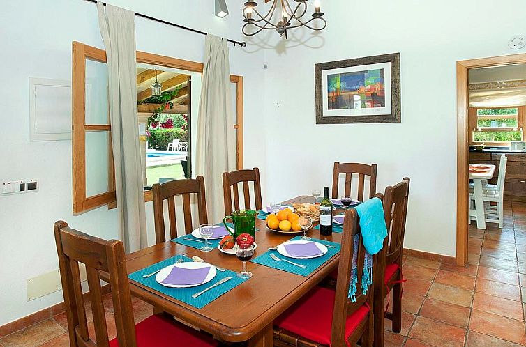 Vakantiehuis Schönes Ferienhaus in Alcúdia mit Großem Poo