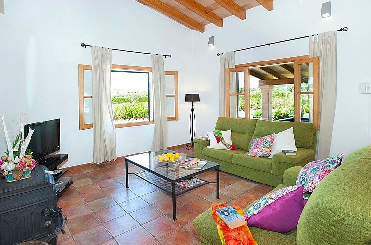 Vakantiehuis Schönes Ferienhaus in Alcúdia mit Großem Poo