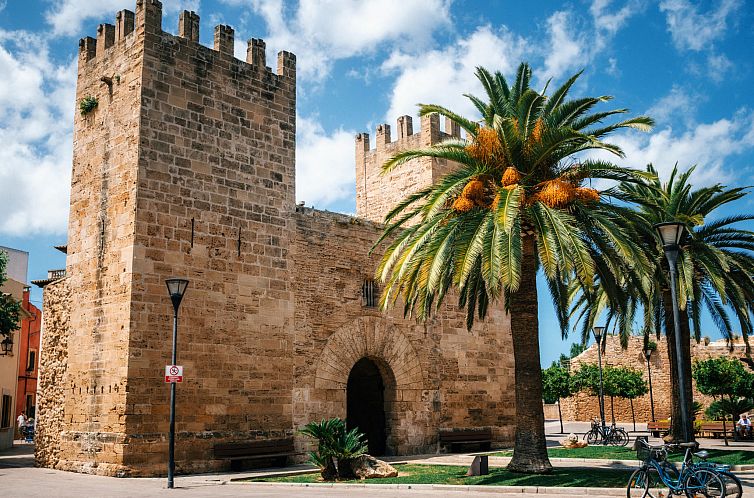 Vakantiehuis Schönes Ferienhaus in Alcúdia mit Großem Poo