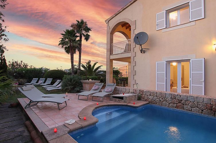 Vakantiehuis Schöne Villa mit Meerblick