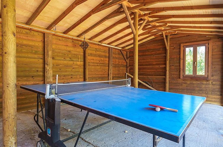 Vakantiehuis Schönes Landhaus mit Pool für 10 Personen in 