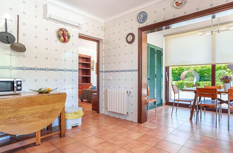 Vakantiehuis Schönes Landhaus mit Pool für 10 Personen in 
