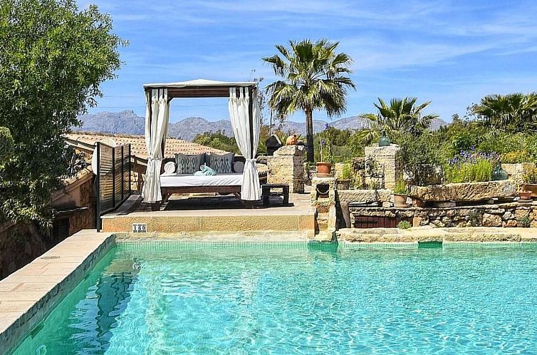 Guest house 1600736 - Holiday property Mallorca - Vakantiehuis Ländliche Finca "Sa Torre" mit Jacuzzi