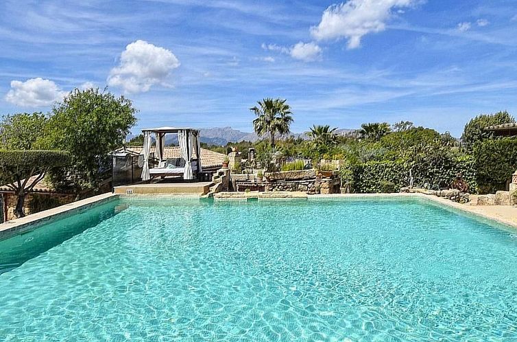 Vakantiehuis Ländliche Finca "Sa Torre" mit Jacuzzi