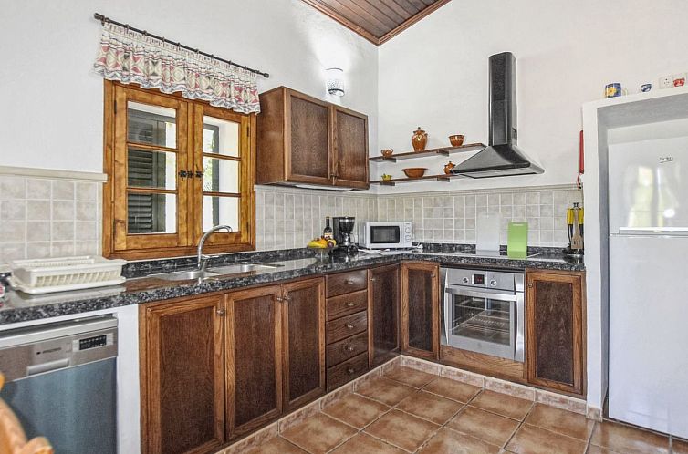 Vakantiehuis Romantisches Ferienhaus mit Jacuzzi im Freien