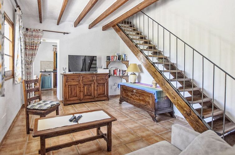 Vakantiehuis Romantisches Ferienhaus mit Jacuzzi im Freien