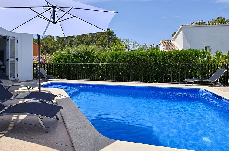 Vakantiehuis Villa "Calma" mit privatem Pool und Meerblick